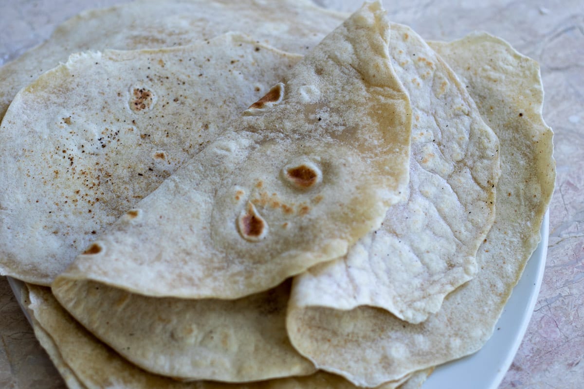 https://wildveganflower.com/wp-content/uploads/2022/05/sourdough-discard-tortillas-finals-6433-2.jpg